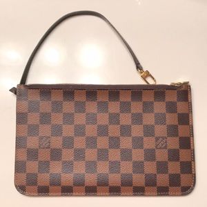 Louis Vuitton Neverfull wristlet
